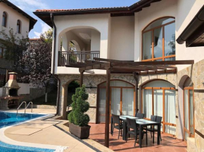 STUNNING VILLA with PRIVATE POOL